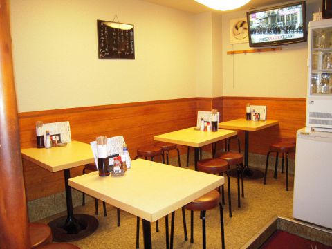 居酒屋大ちゃん テーブル席